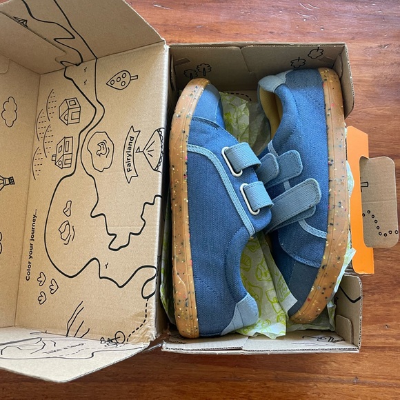 Livie and Luca “Rake” shoes - Picture 1 of 4